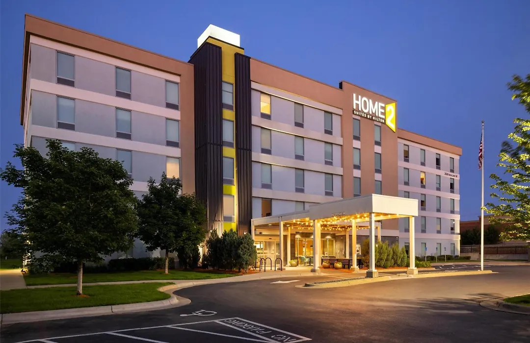 Home2 Suites By Hilton Roseville Minneapolis-1