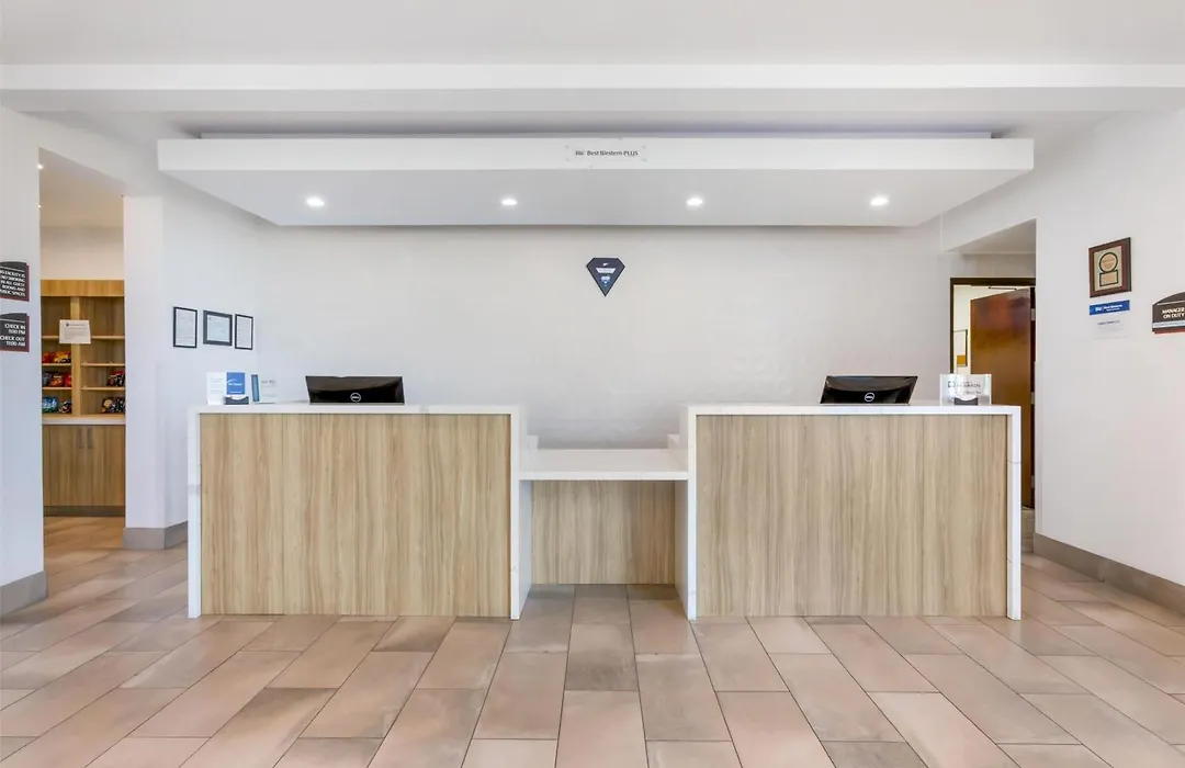 Best Western Plus Casa Grande Inn & Suites-1