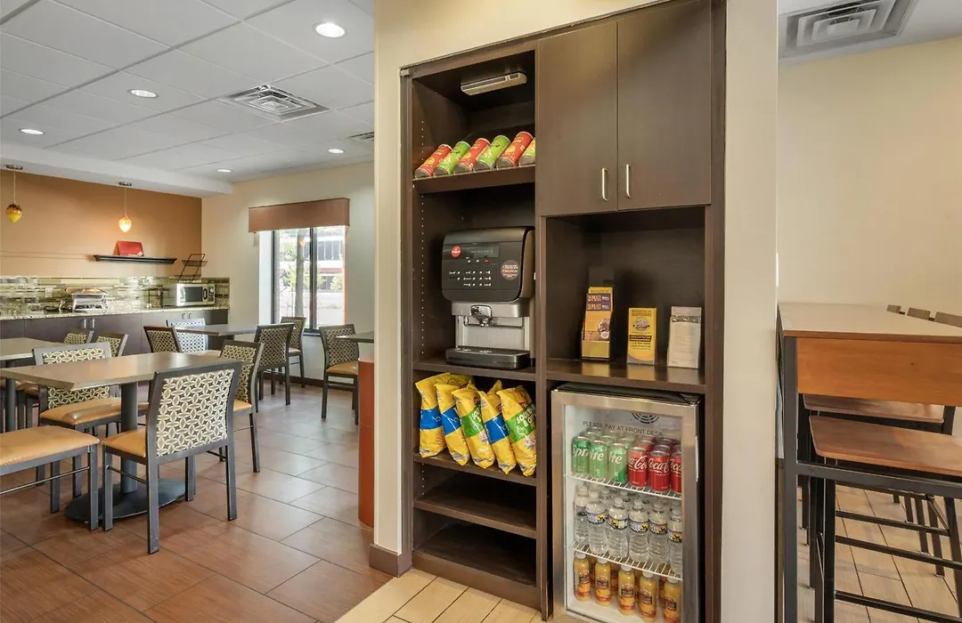 Best Western Plus College Park Hotel-1