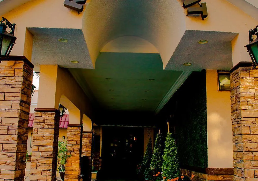 La Siesta Hotel-1