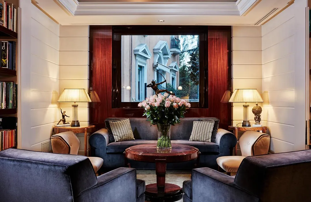 Hotel Lord Byron - Small Luxury Hotels Of The World-1