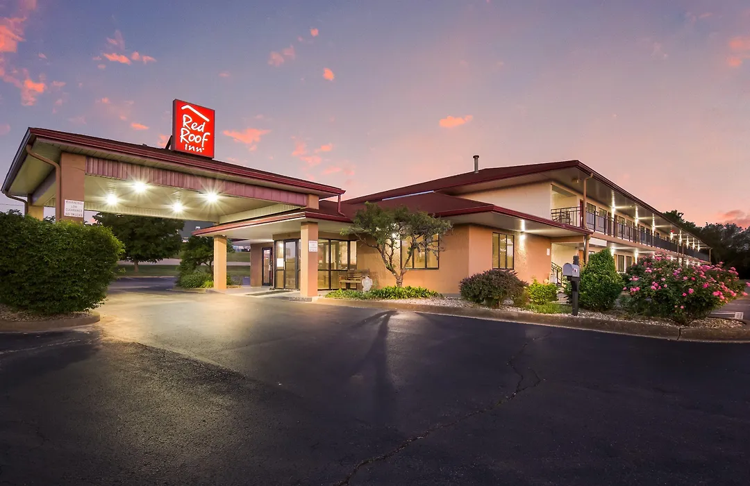 Red Roof Inn Shelbyville-1