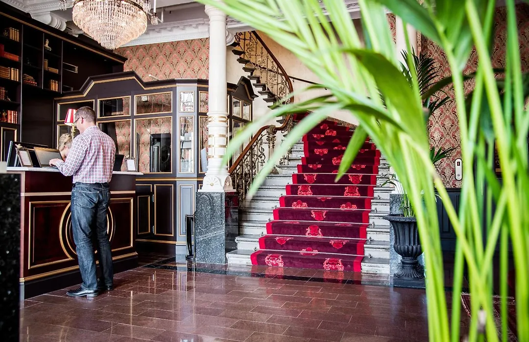 Hotel Eggers-1