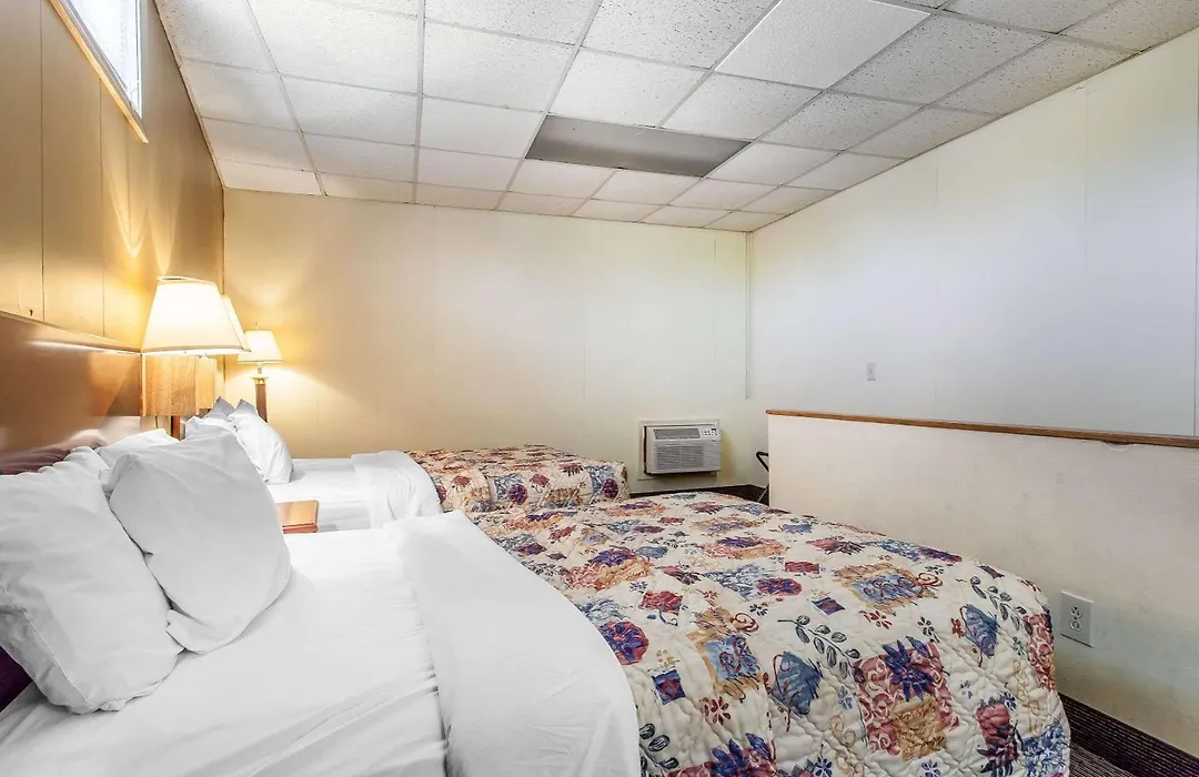 Rodeway Inn Sandusky North-1