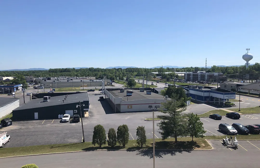 La Quinta By Wyndham Plattsburgh-1
