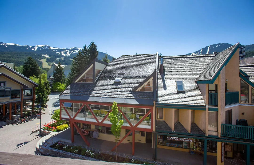 Blackcomb Lodge-1