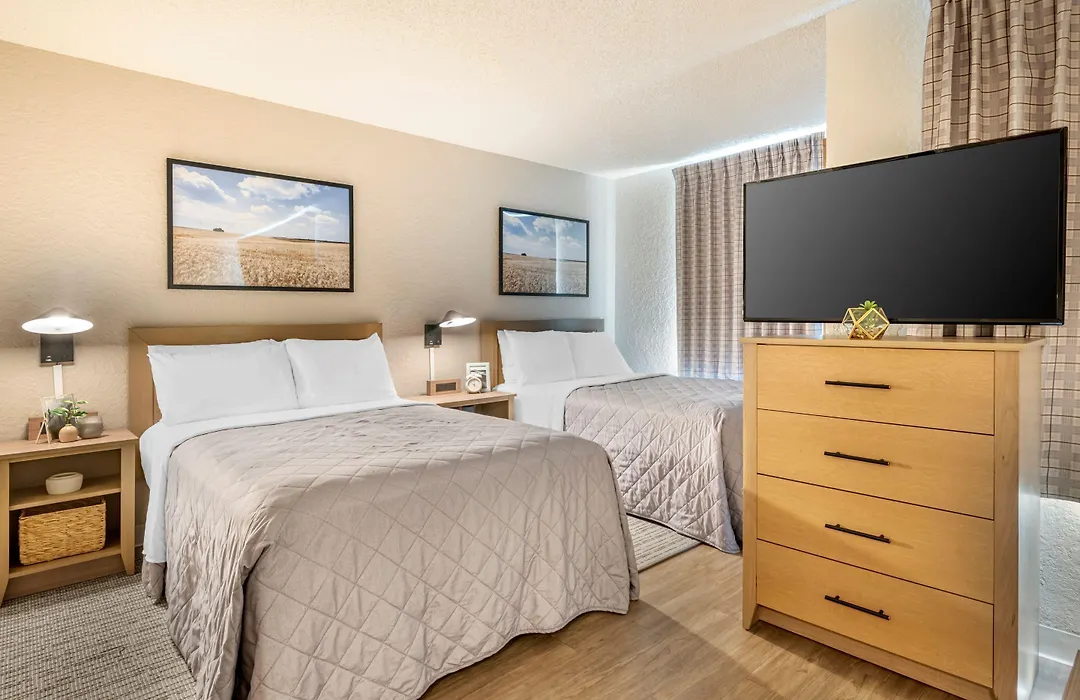 Intown Suites Orlando Florida Turnpike-1