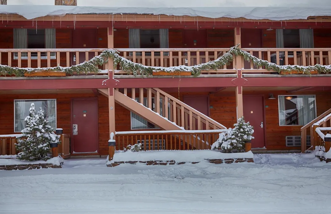 Antler Inn-1