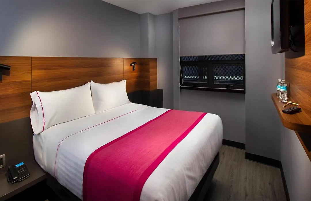 Hotel Mx Aeropuerto Cdmx, Trademark Collection By Wyndham-1
