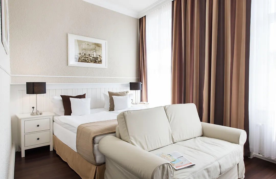 Hotel Stralsund-1
