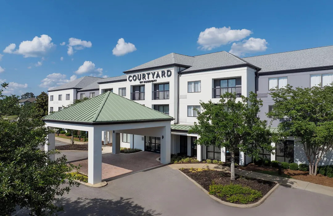 Courtyard By Marriott Hattiesburg-1