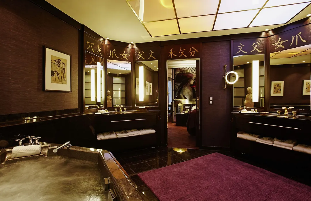 Savoy Hotel-1