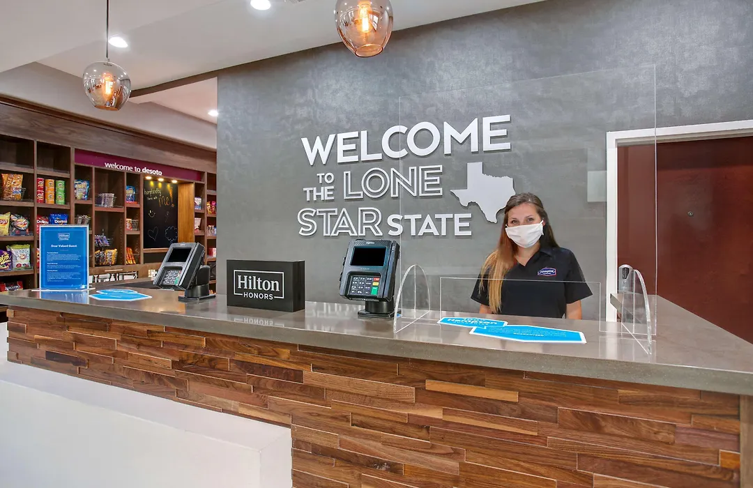 Hampton Inn & Suites Dallas-Desoto-1