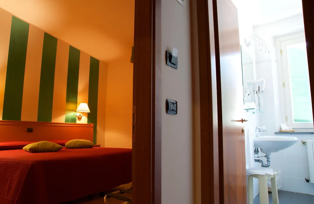 Hotel La Luna-1