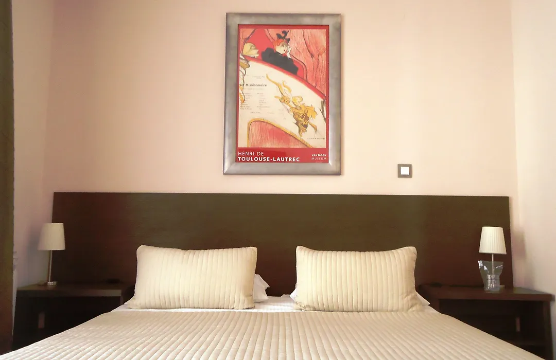 Hotel Divan-1