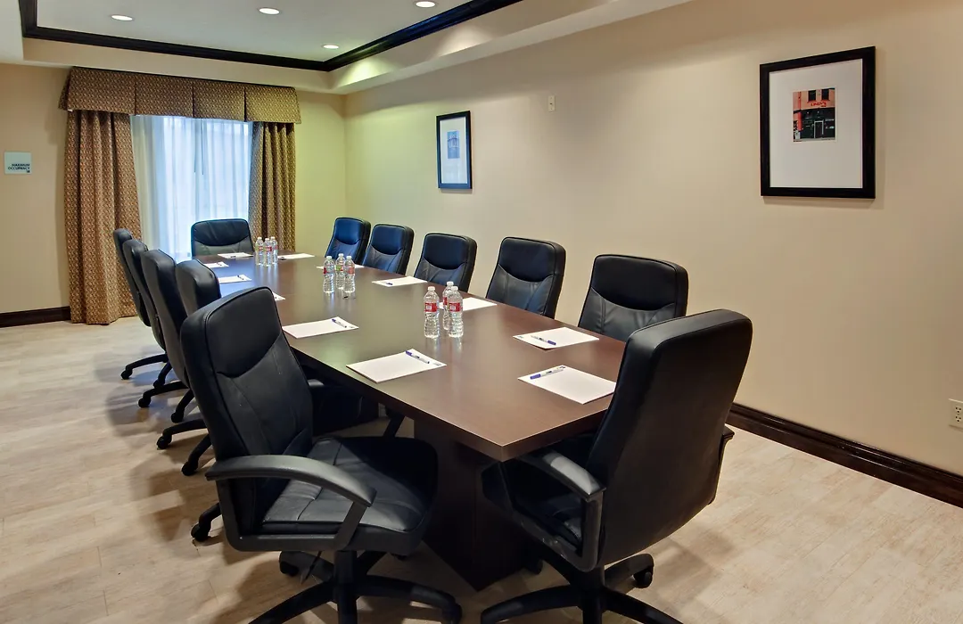 Holiday Inn Express Hotel & Suites Albuquerque Airport By Ihg-1