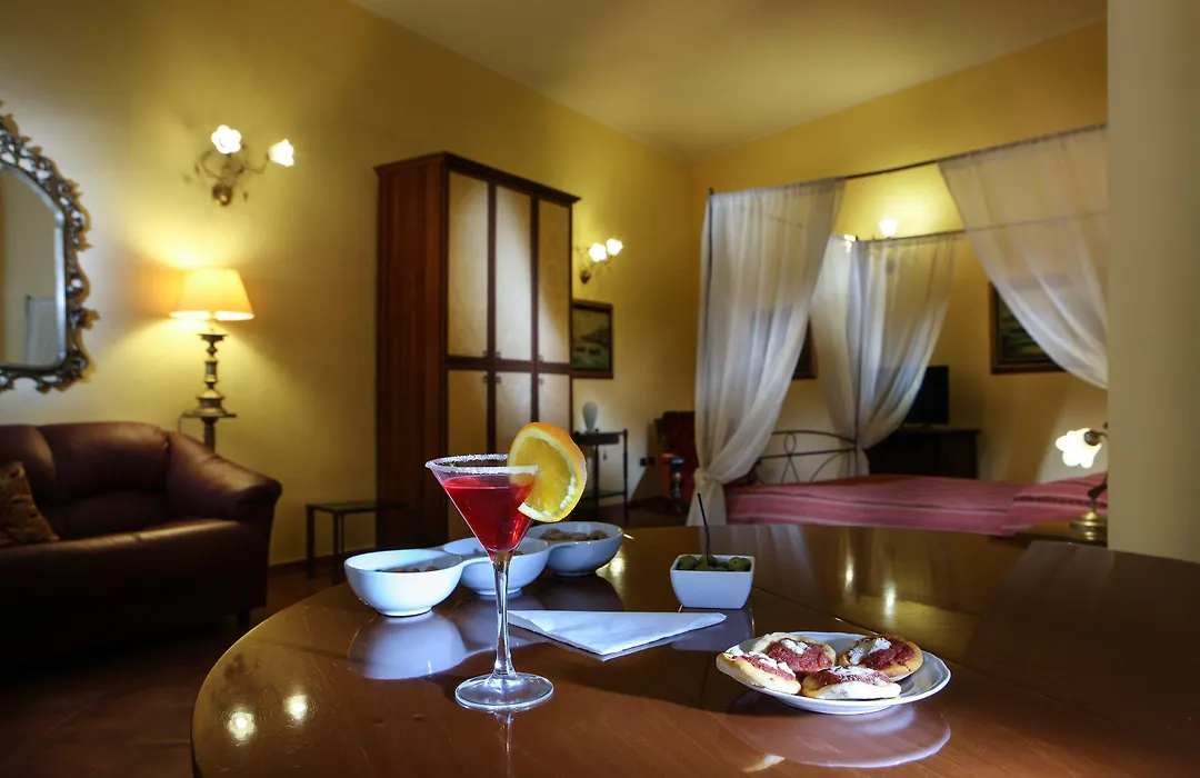 Grand Hotel Capodimonte-1