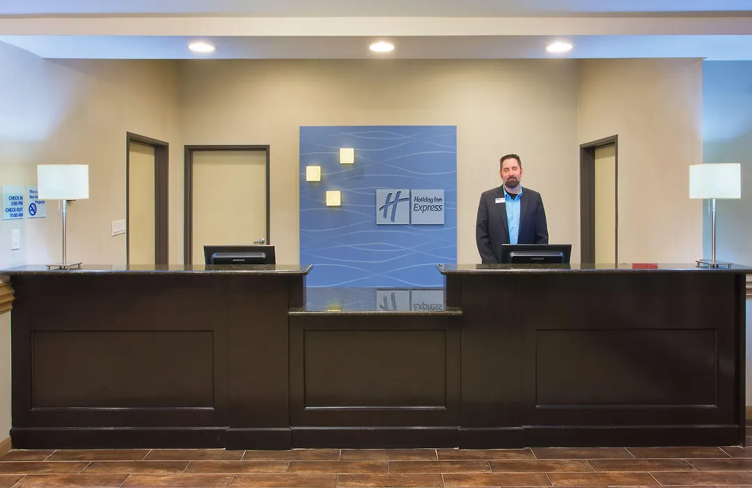 Holiday Inn Express Hotel & Suites Alvarado By Ihg-1