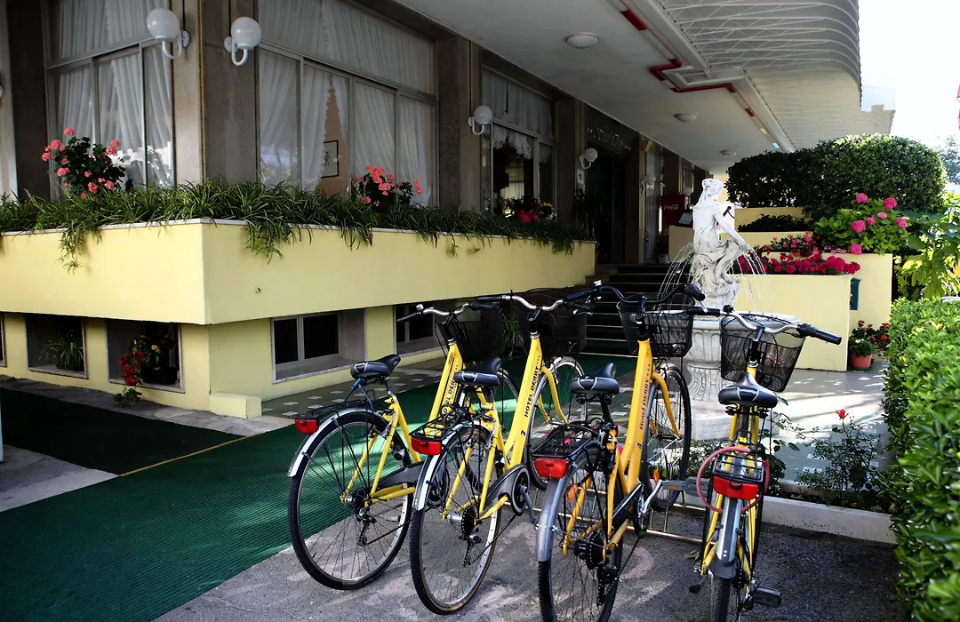 Hotel Derby S-1
