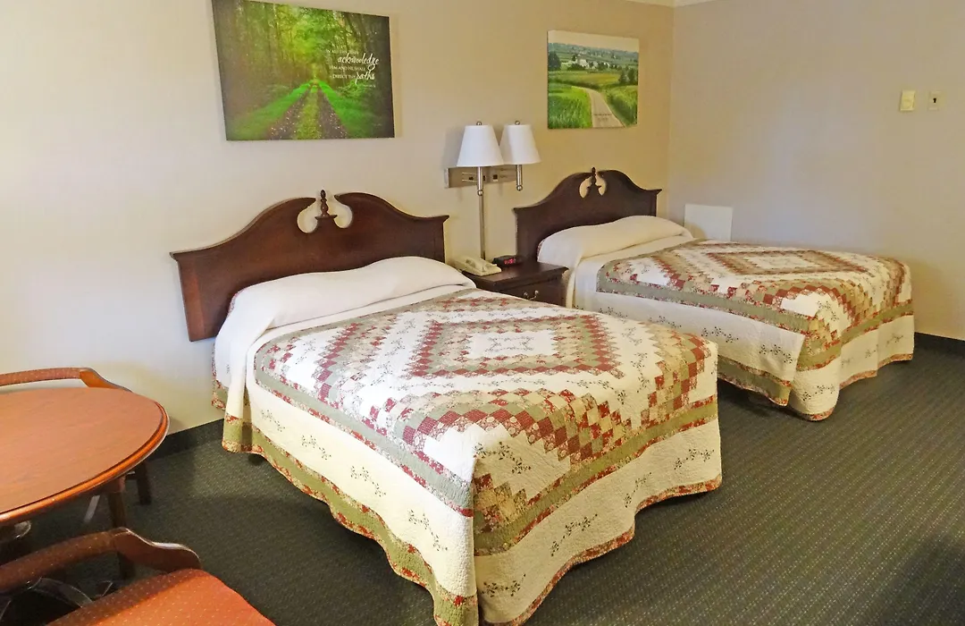 Amish Country Motel-1