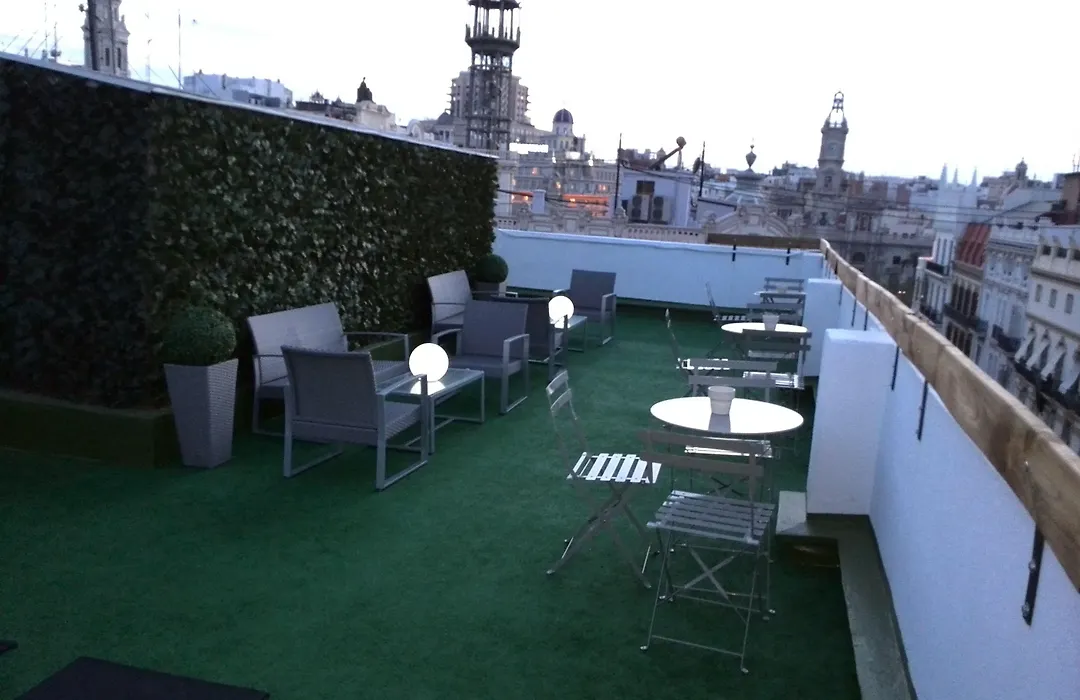 Sweet Hotel Continental-1