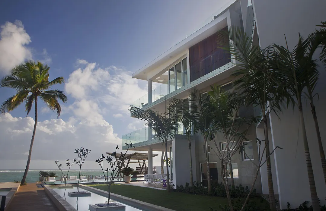 Ultravioleta Boutique Residences-1
