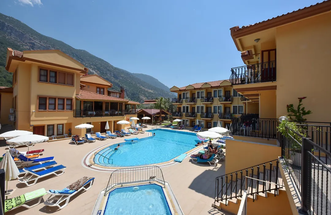 Belcehan Beach-1