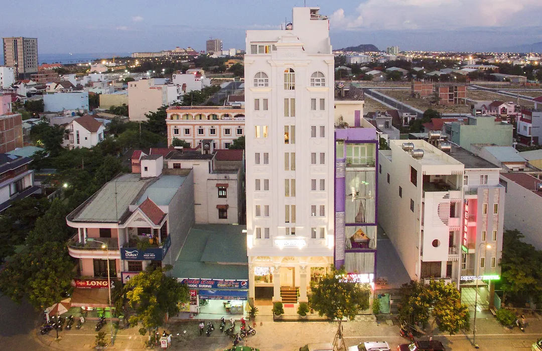 Titan Hotel Da Nang-1