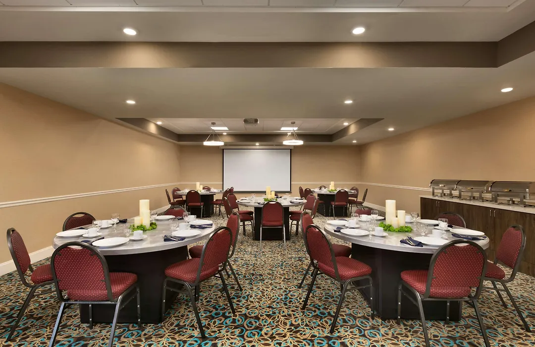 Hilton Garden Inn Statesville-1