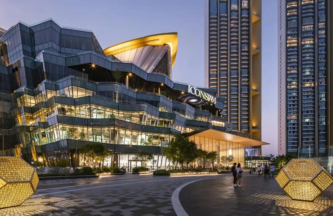 Blu Dock Restel Bangkok-1