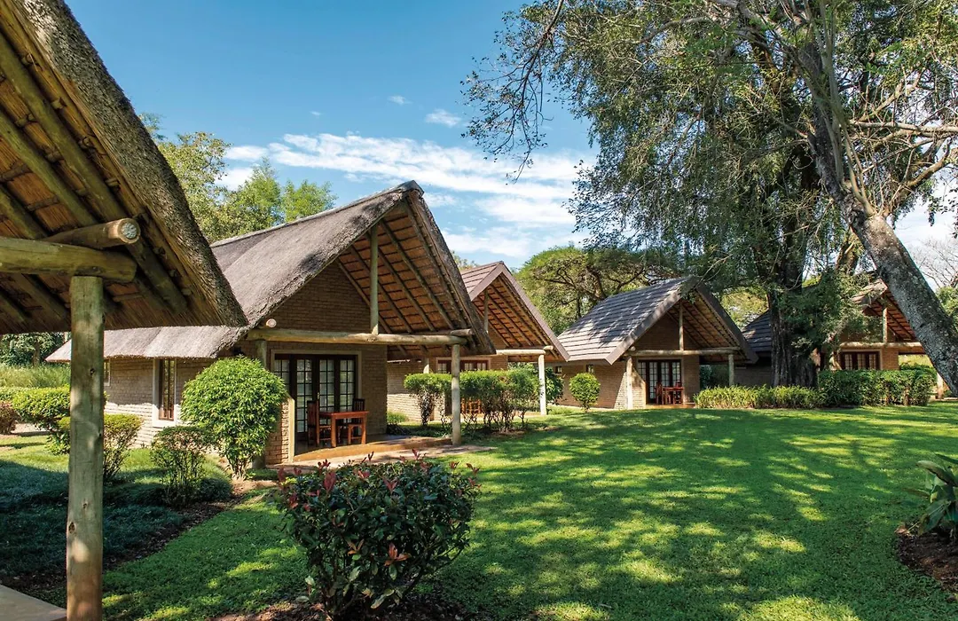 Hippo Hollow Country Estate-1