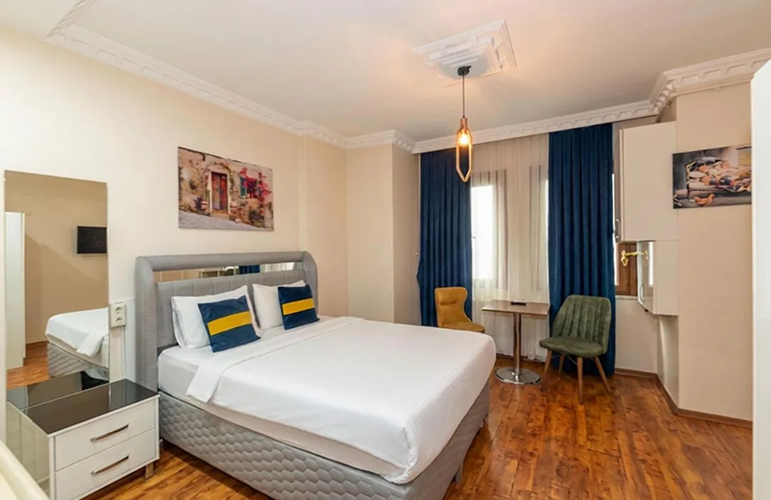 Grand Opera Hotel-1