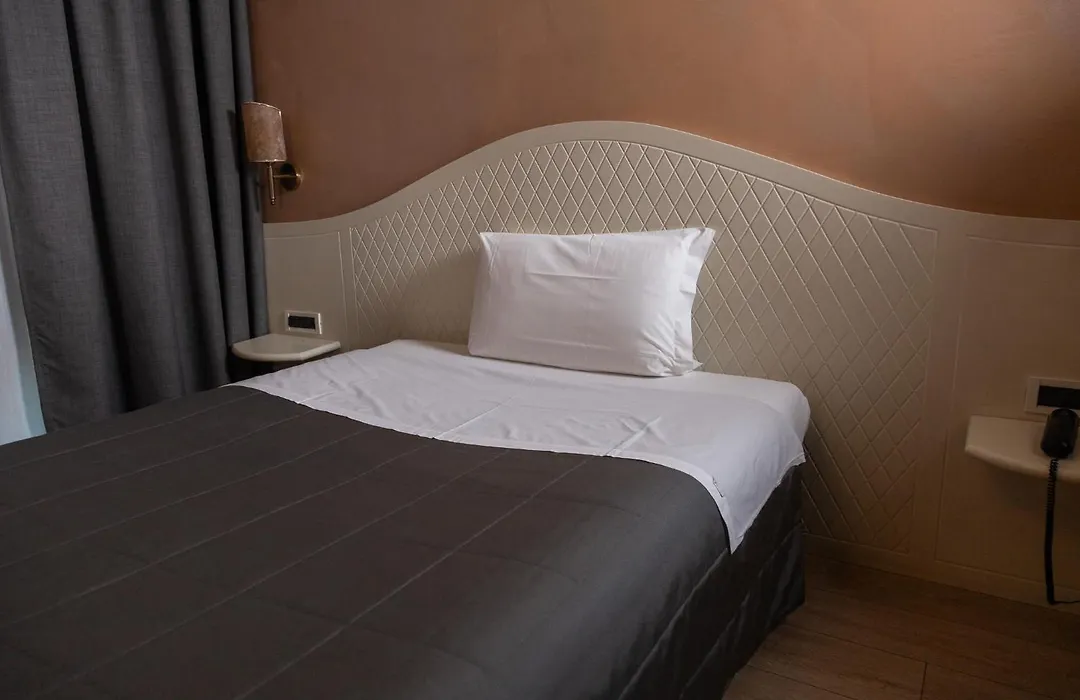 Hotel Continental-1