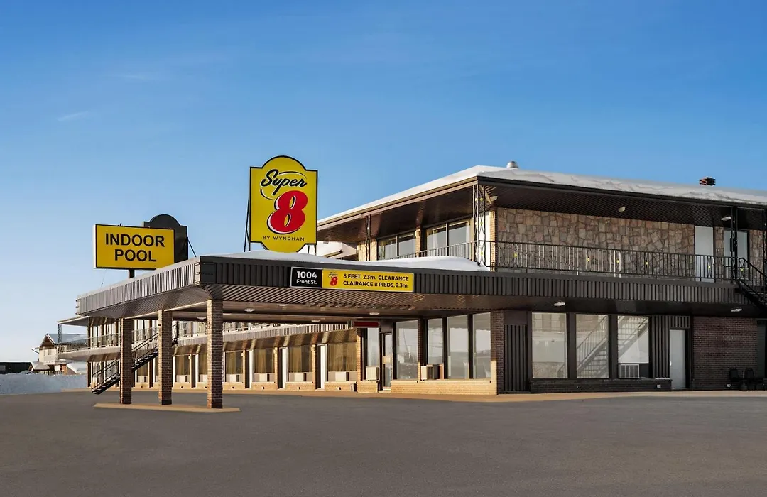 Super 8 By Wyndham Hearst On-1