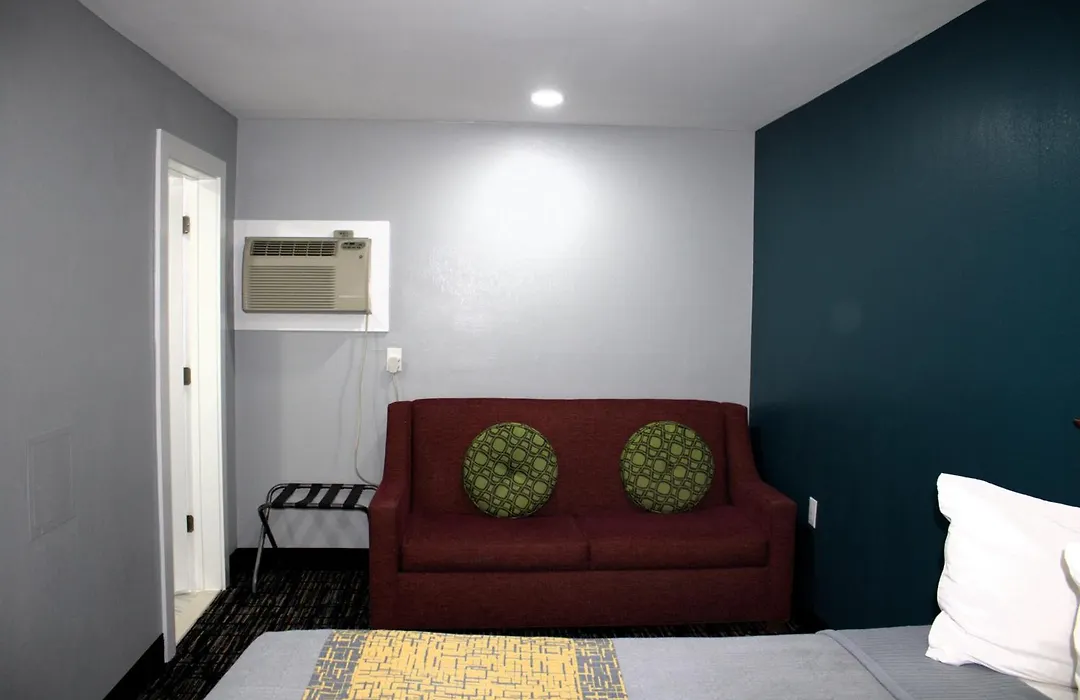 Havenpointe Inn & Suites-1