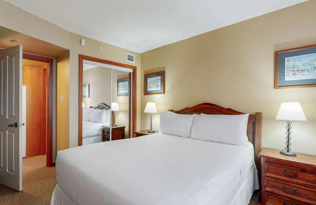 Whistler Peak Lodge-1