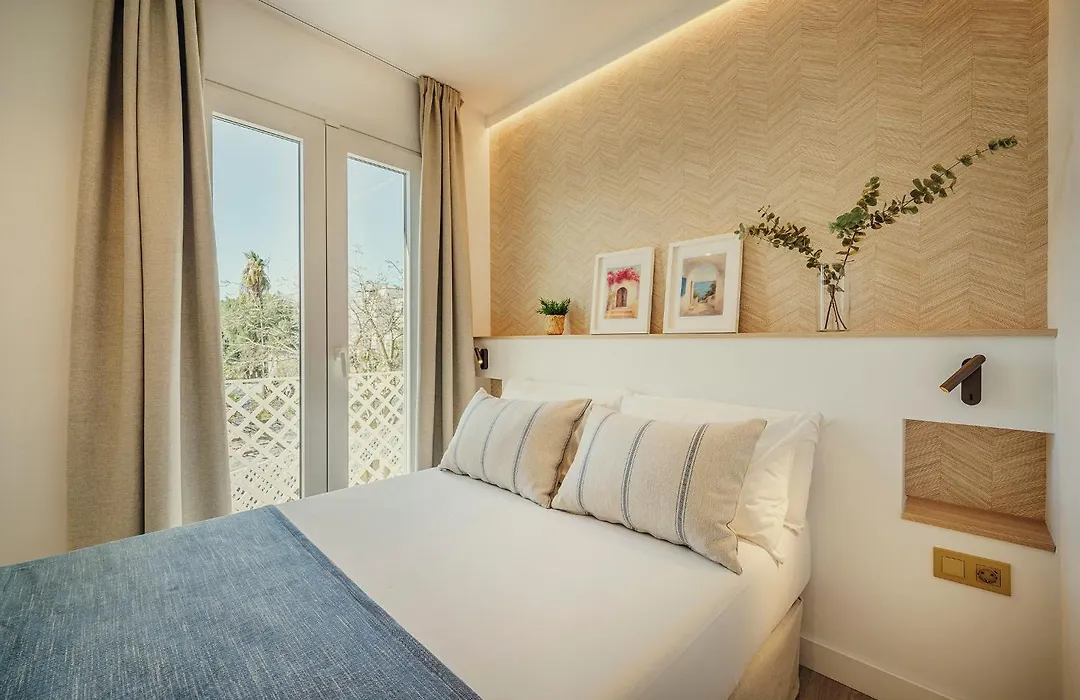 Beneste Nerja Hostal-1
