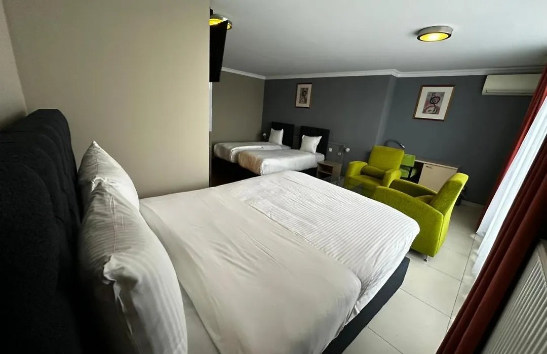 Hotel Taormina Brussels Airport-1