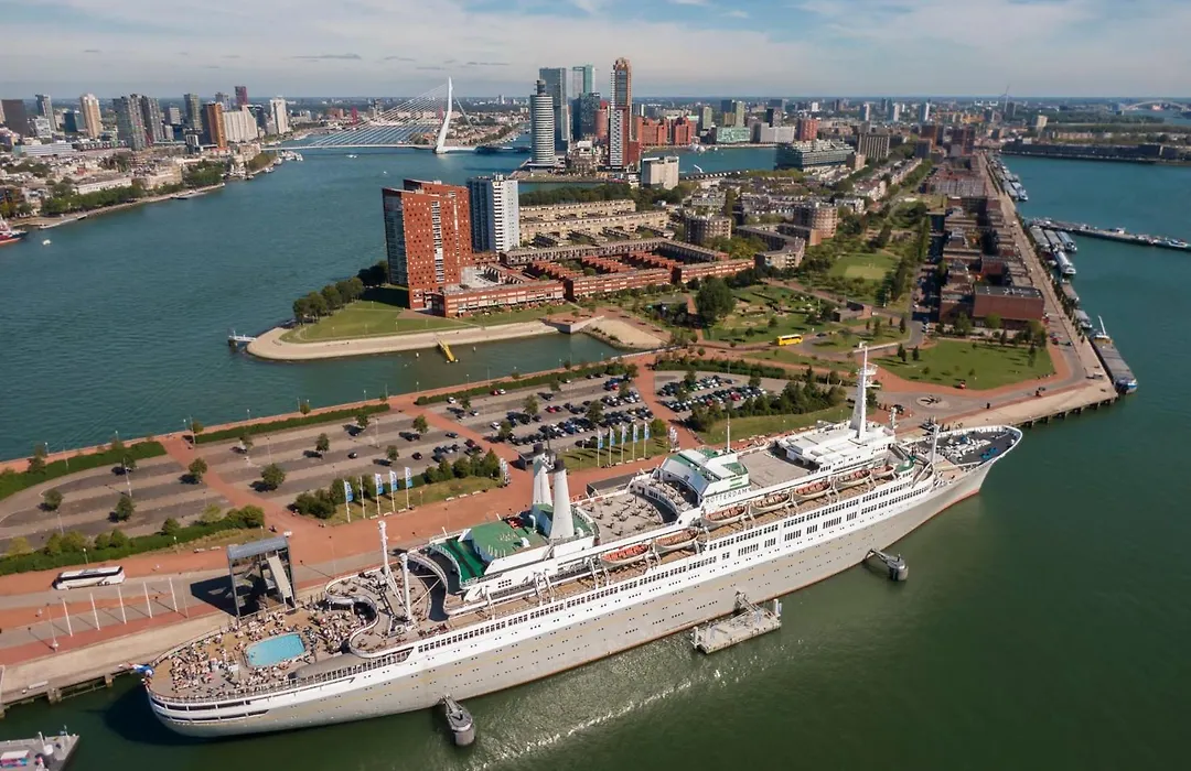 ss Rotterdam Hotel en Restaurants-1