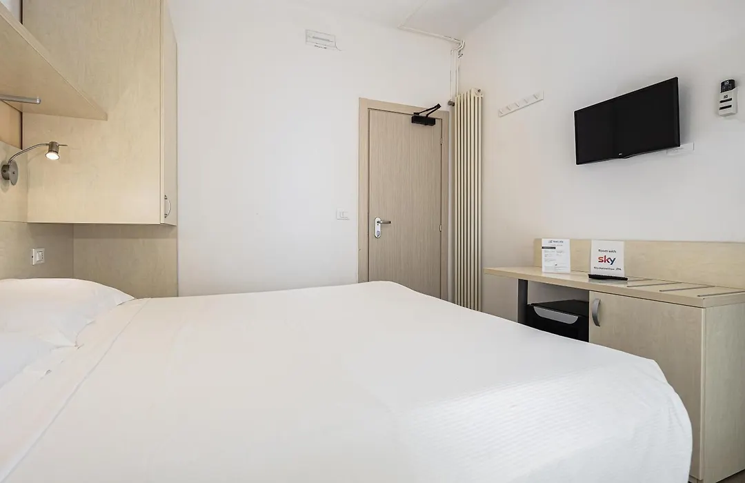 Hotel Cuba-1