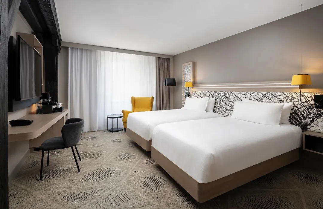 Hilton Garden Inn Paris La Villette-1
