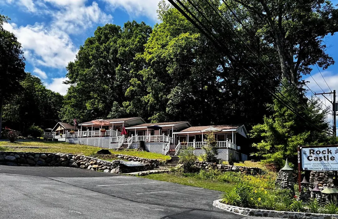 Rock Castle Resort-1