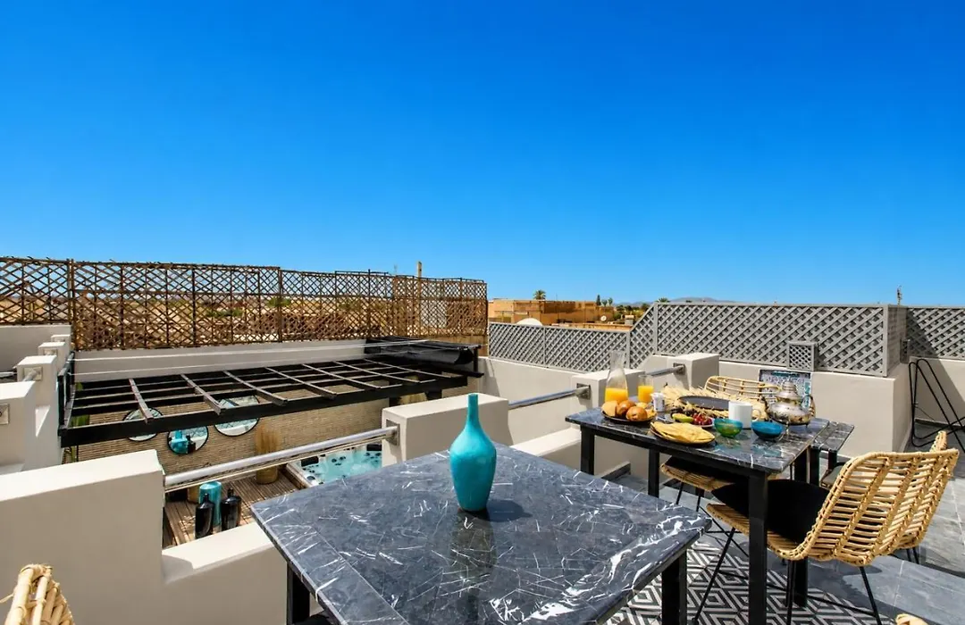 Riad Princesse Des Sables- Jaccuzzi& Spa-Breakfast-1