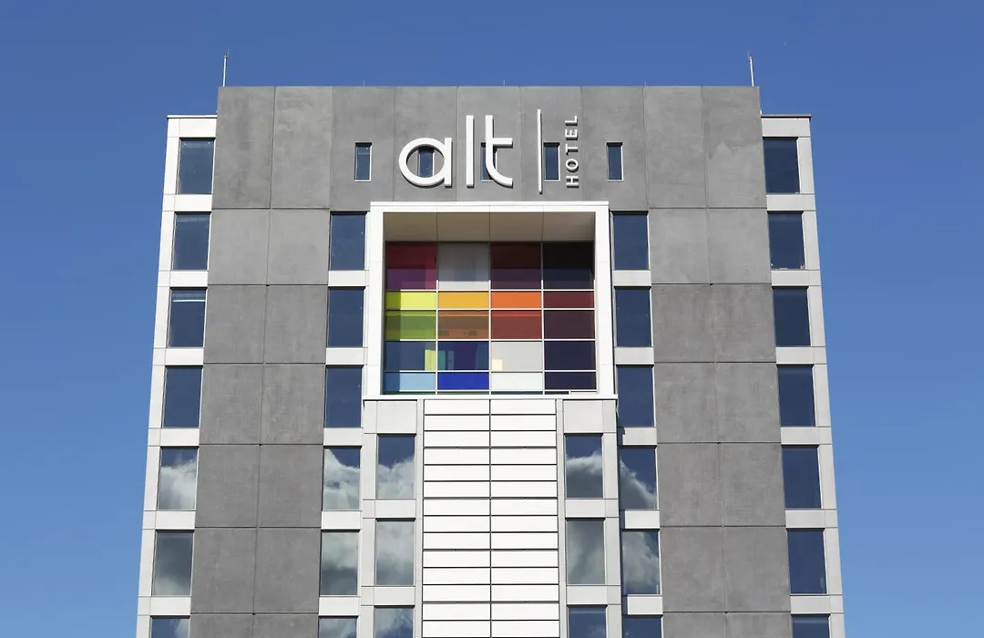 Alt Hotel Toronto Airport-1