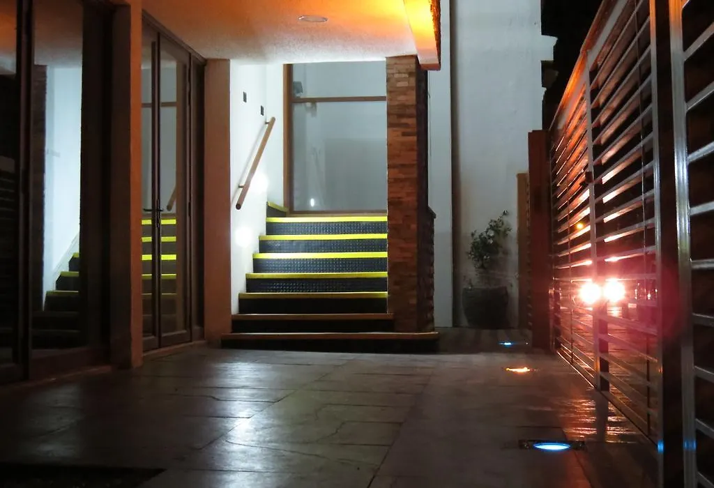 Apart Hotel Uman-1