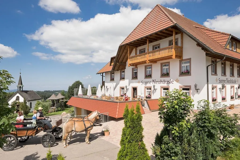 Gasthaus Sonne Neuhäusle-1