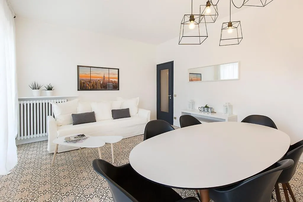 La Promenade By Impero House-1