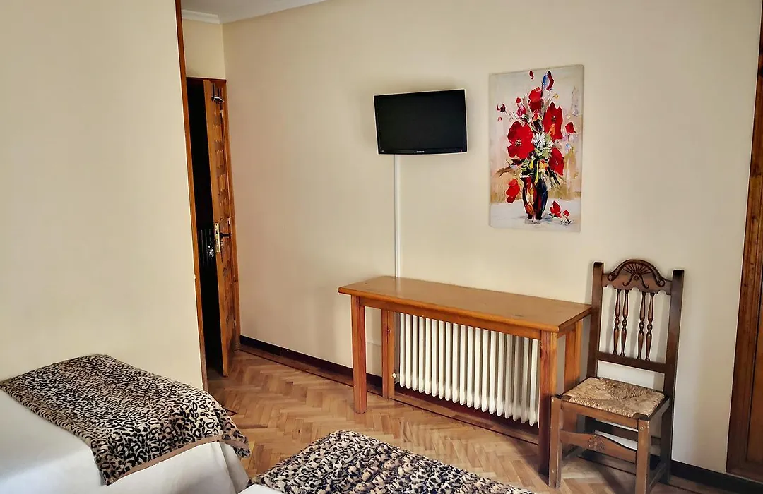 Hostal Alcántara-1