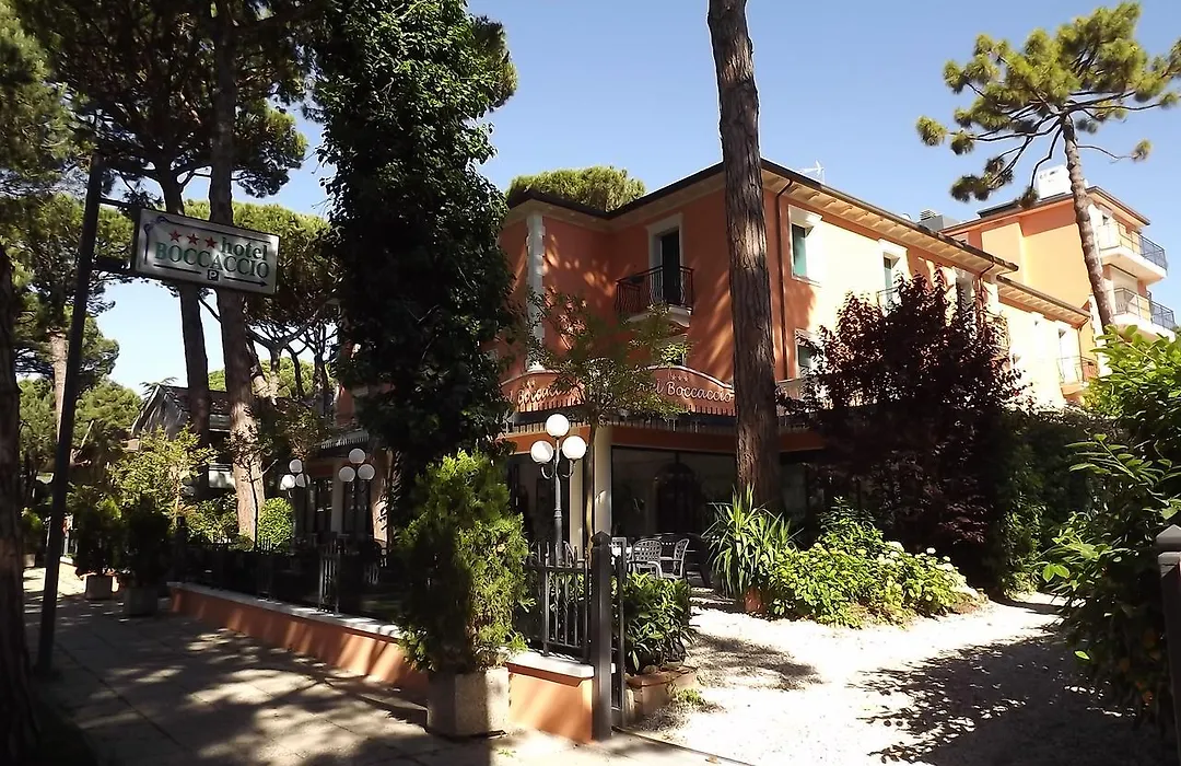 Hotel Boccaccio-Free Parking--1