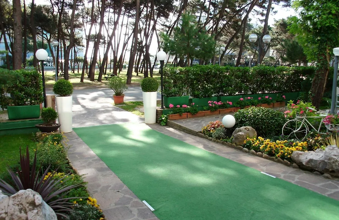 Hotel Sahara-1
